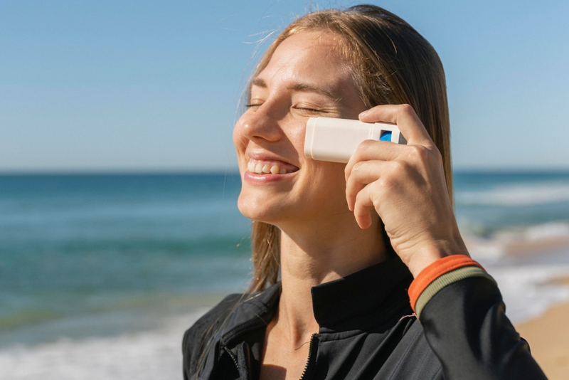 Is Zinc A Natural Sunscreen? Explore its benefits, properties, and efficiency in protecting all skin types from the sun. Get ready to make informed choices.