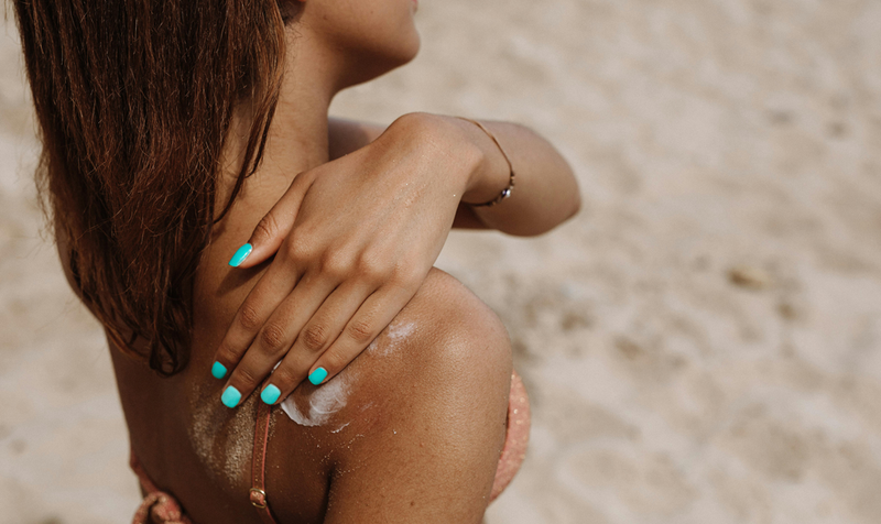 The Return of the Tan Line: A Trend We Shouldn’t Revive